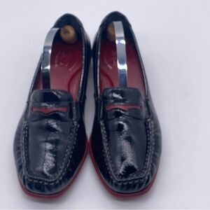 SAS Penny J Black Patent Leather Slip On Penny Loafer - Size 6.5 W